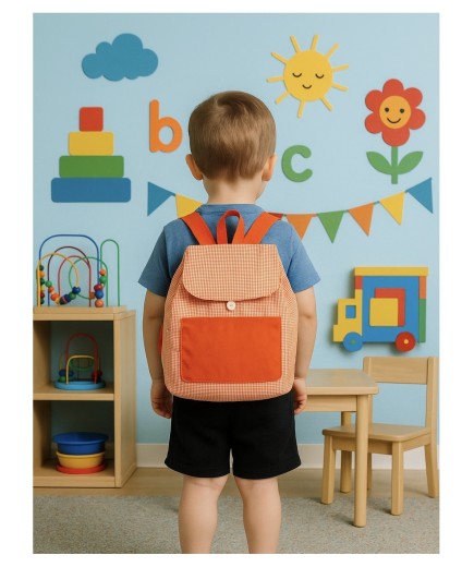 TEXT MOCHILA COLEGIAL COLORES UNIDAD